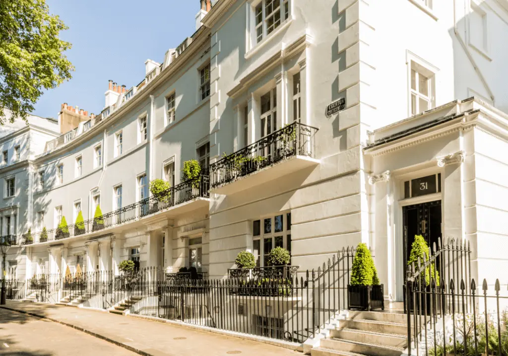 White London Exterior Property